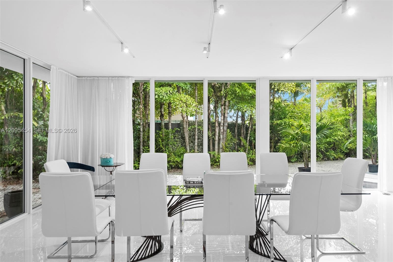 480 Ocean Blvd photo 41