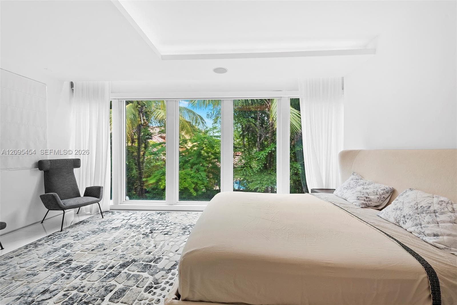 480 Ocean Blvd photo 50