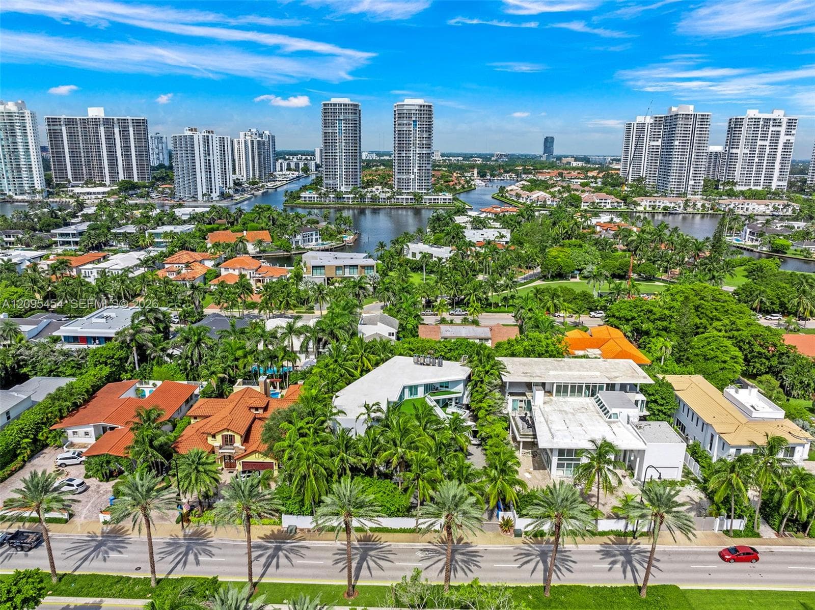 480 Ocean Blvd photo 11