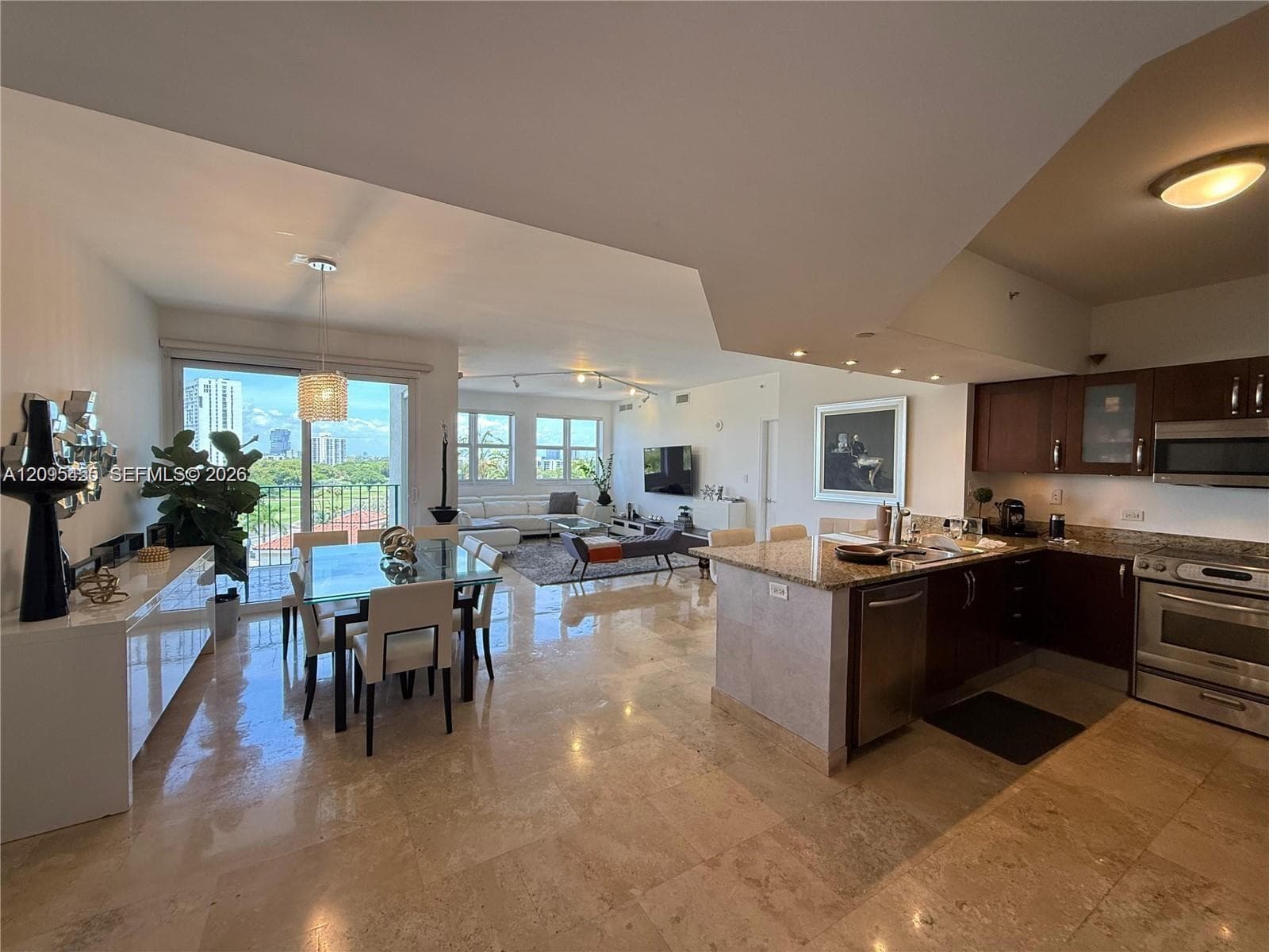TURNBERRY VILLAGE SO TOWE · #804 in Aventura - Photo 3