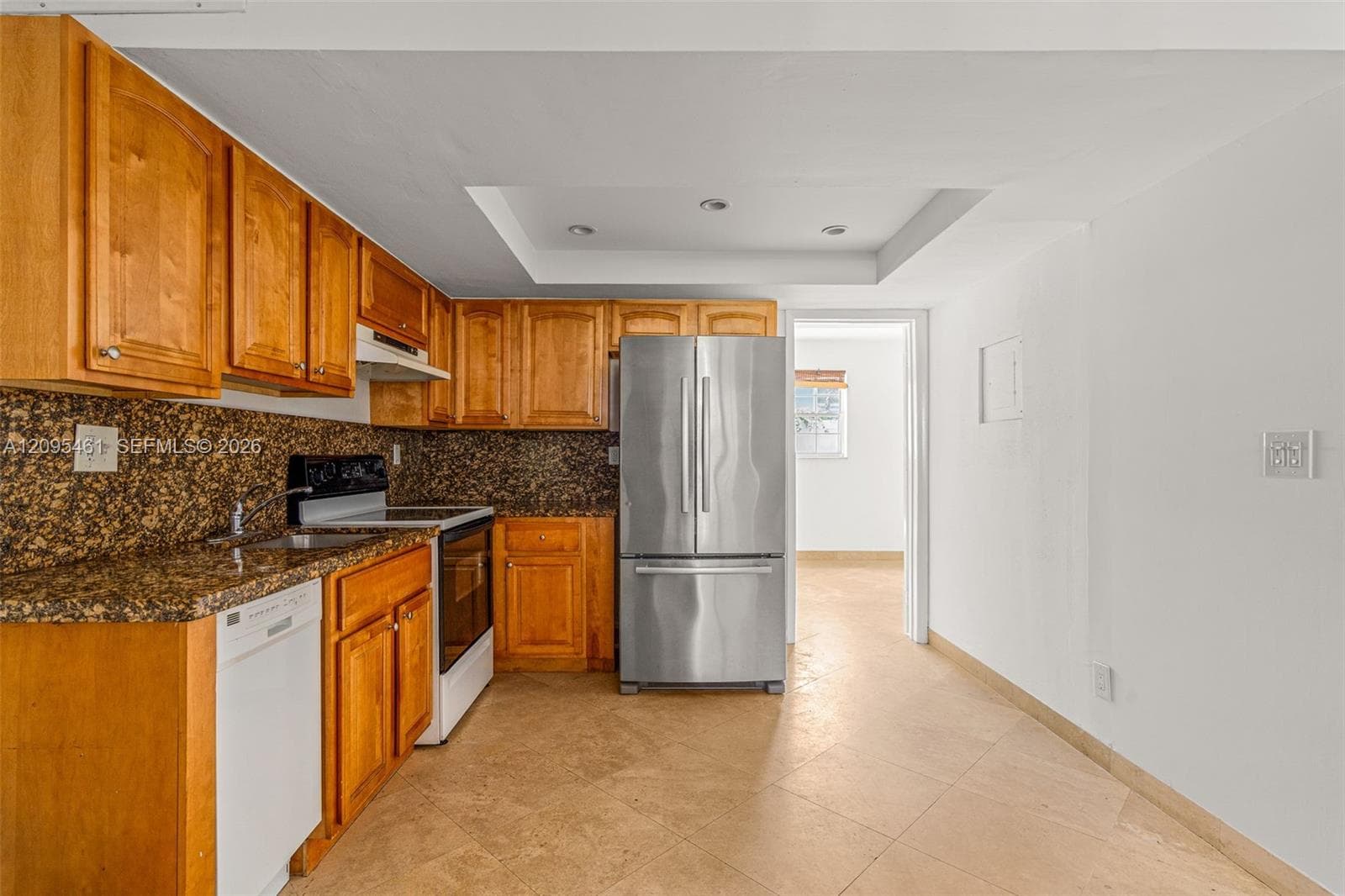 ELIZABETHAN CONDO · #105 in Fort Lauderdale - Photo 7