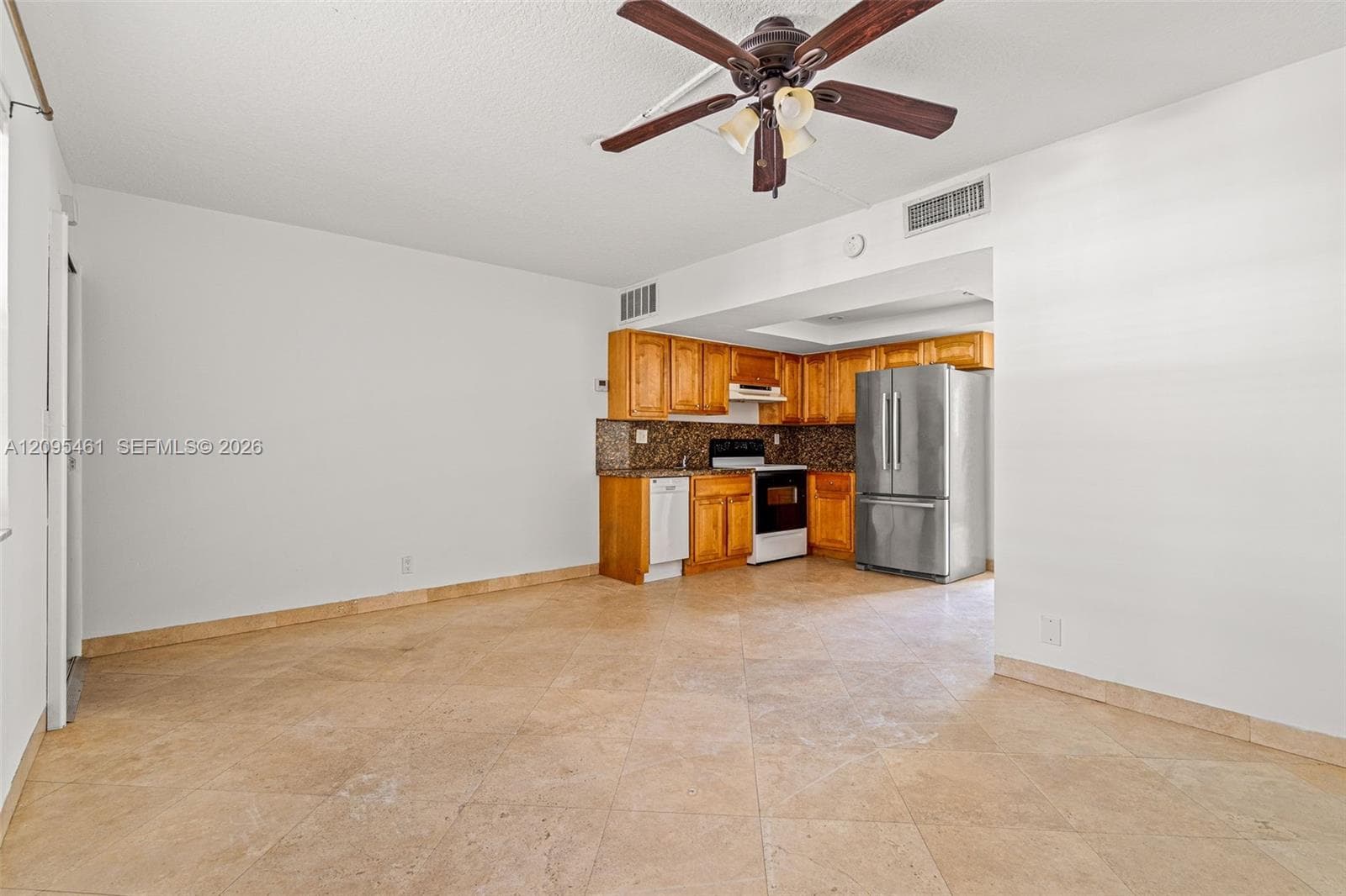 ELIZABETHAN CONDO · #105 in Fort Lauderdale - Photo 3