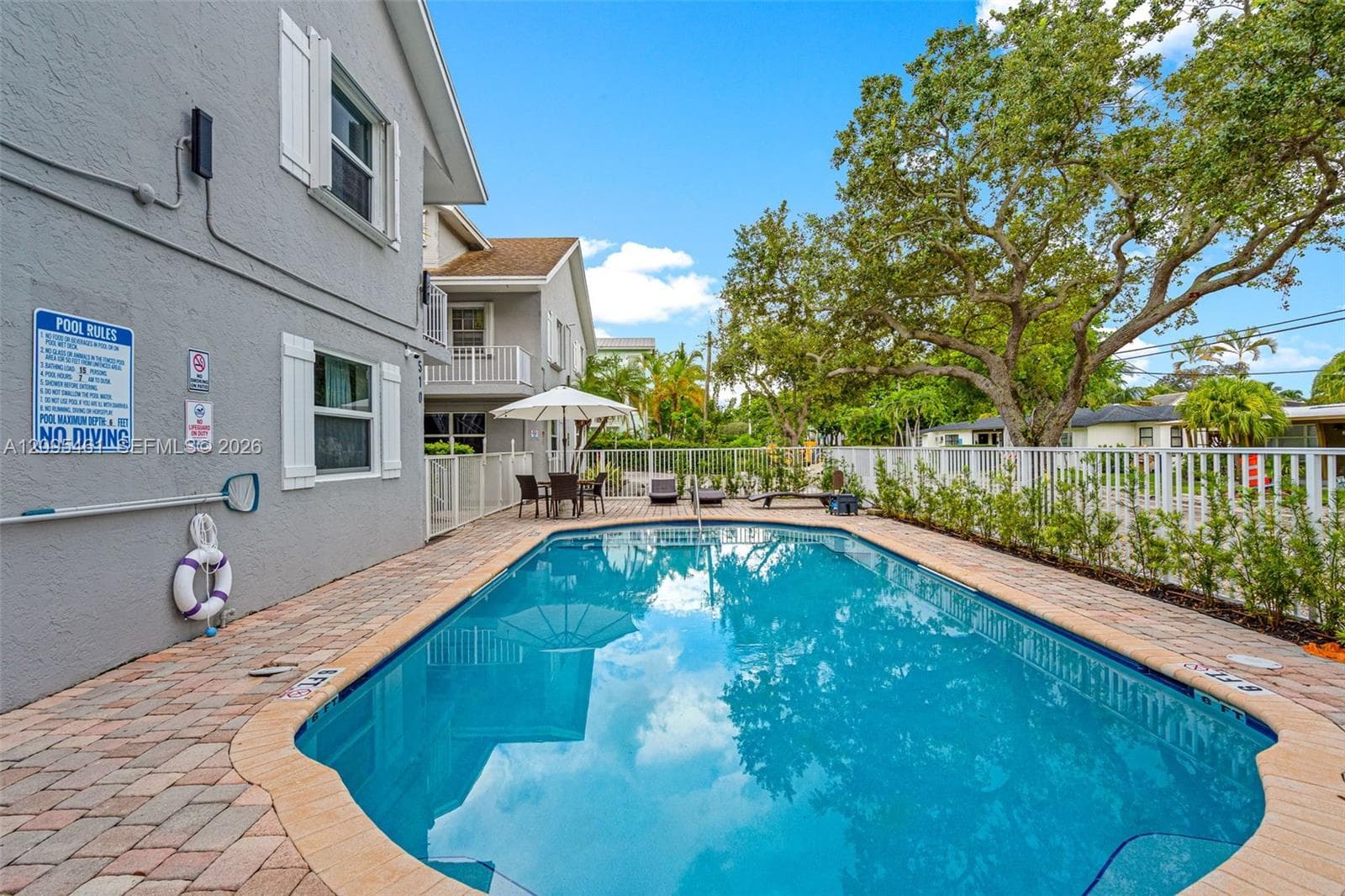 ELIZABETHAN CONDO · #105 in Fort Lauderdale - Photo 18