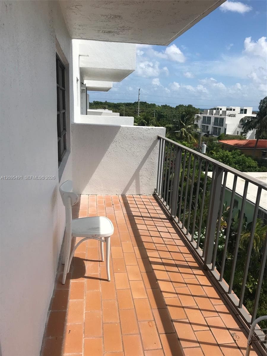ABBOTT BY THE SEA CONDO · #501 in Miami Beach - Photo 4