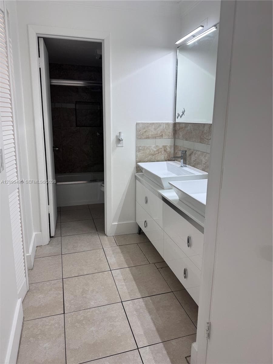 WINDWOOD CONDO · #210 in North Miami Beach - Photo 9