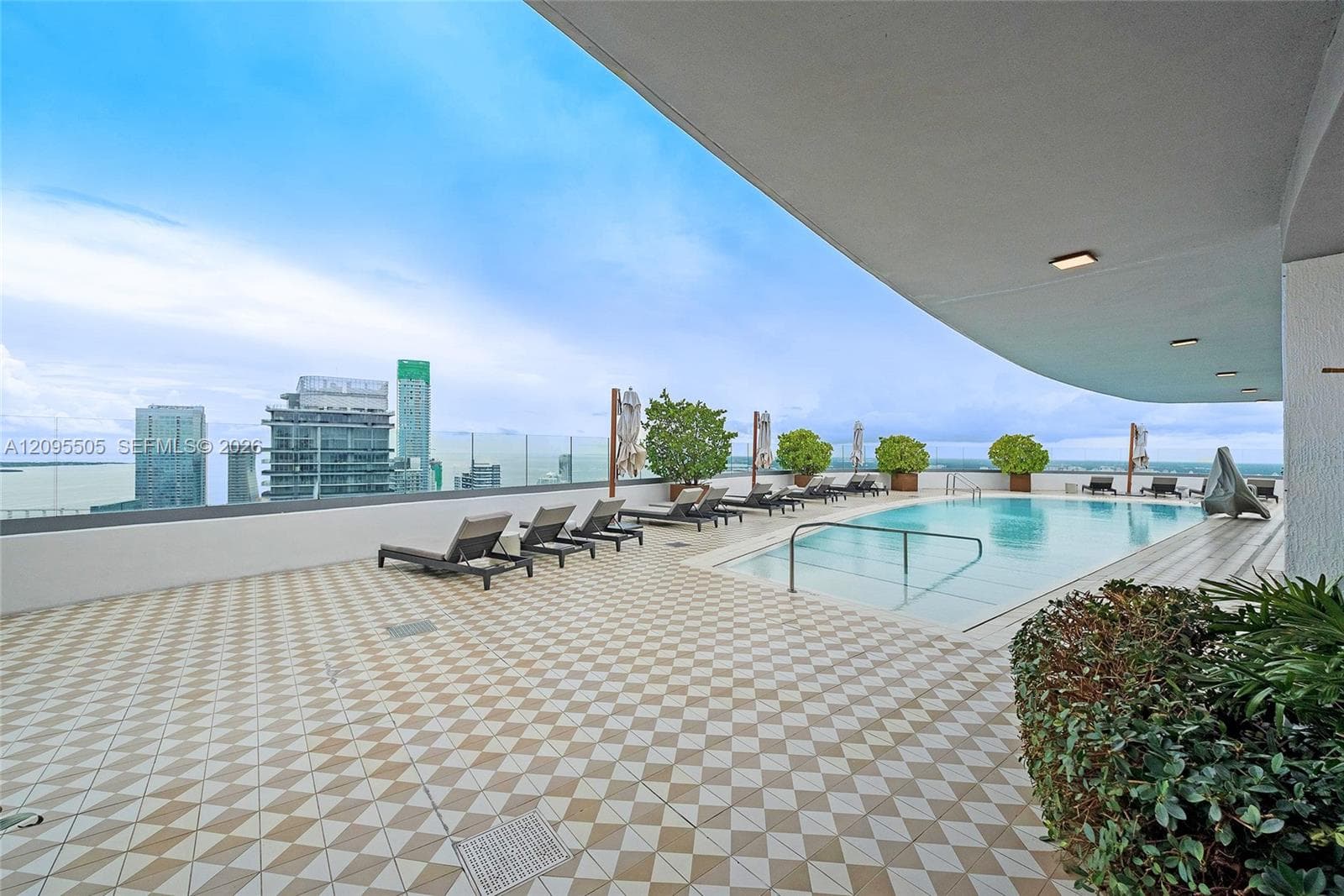SLS Lux · #4806 in Miami - Photo 6
