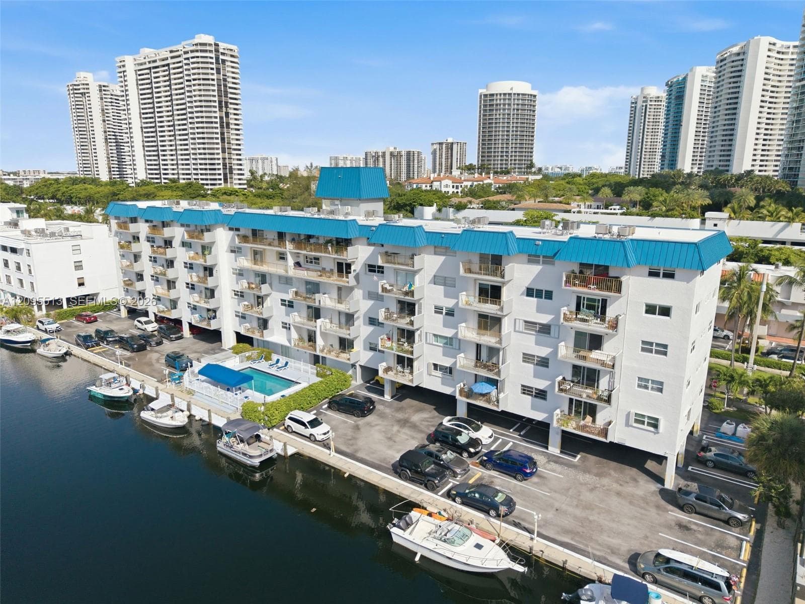 BAYVIEW POINT · #402 in North Miami Beach - Photo 30