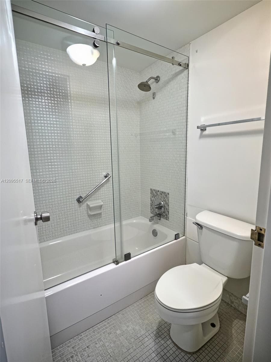 FOUR WINDS CONDO · #1109 in Surfside - Photo 17