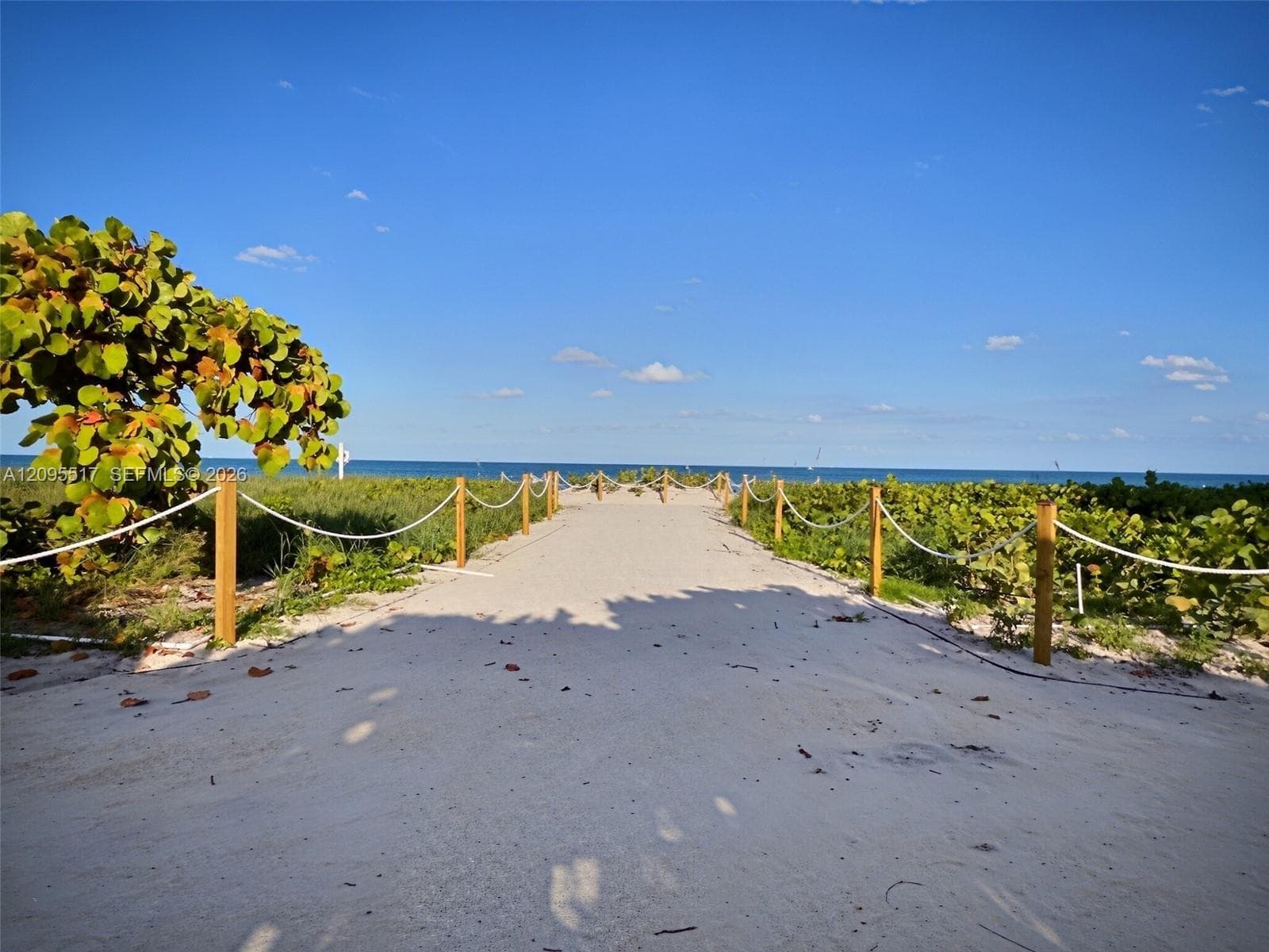 FOUR WINDS CONDO · #1109 in Surfside - Photo 7