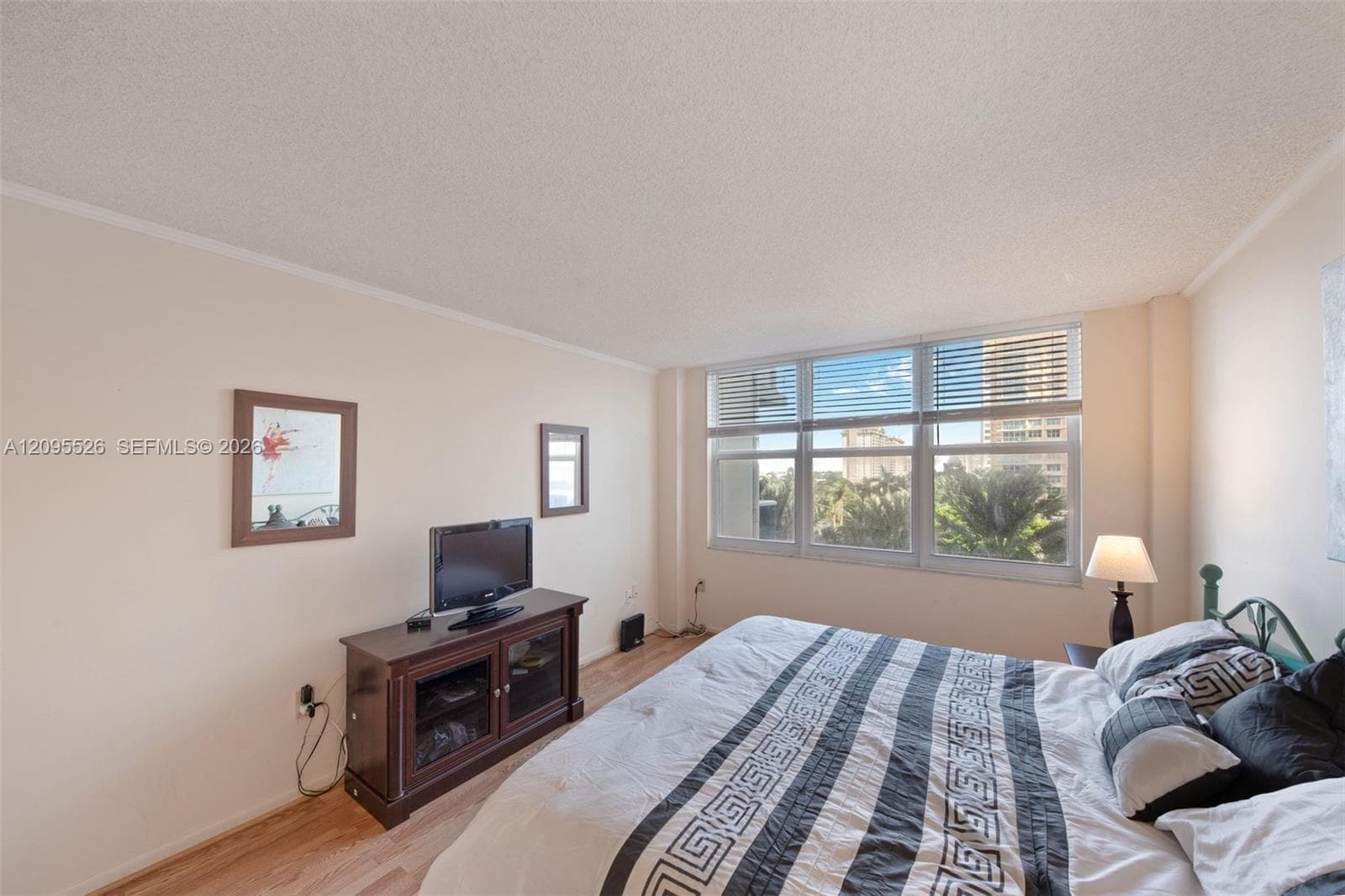 AQUARIUS CONDO · #501N in Hollywood - Photo 27