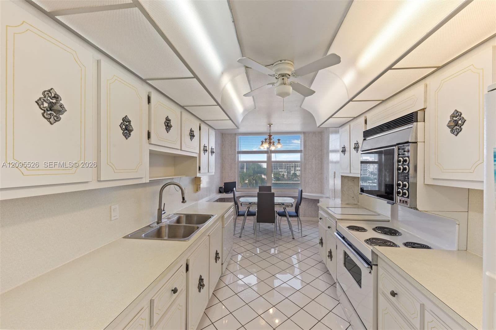 AQUARIUS CONDO · #501N in Hollywood - Photo 13
