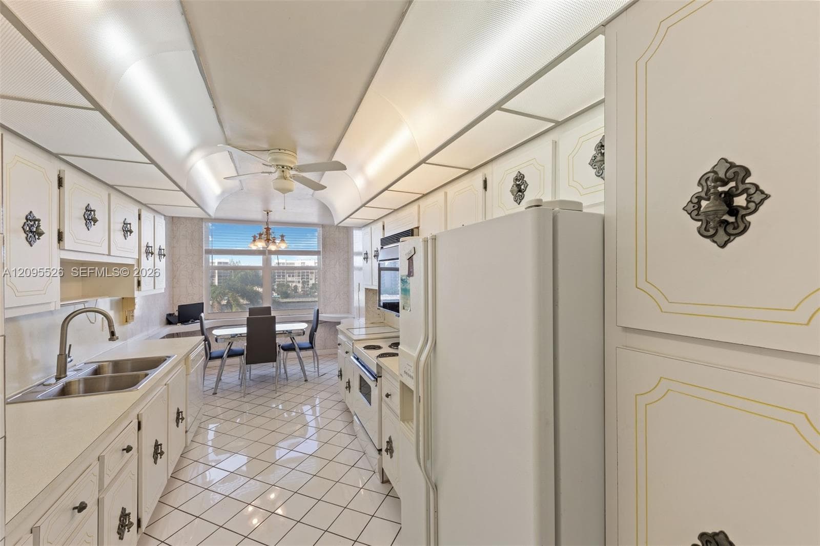AQUARIUS CONDO · #501N in Hollywood - Photo 12
