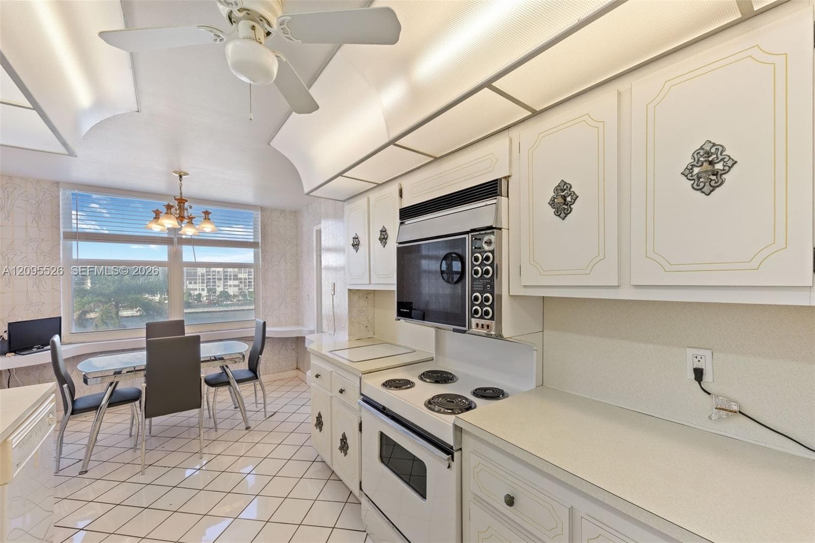 AQUARIUS CONDO · #501N in Hollywood - Photo 14