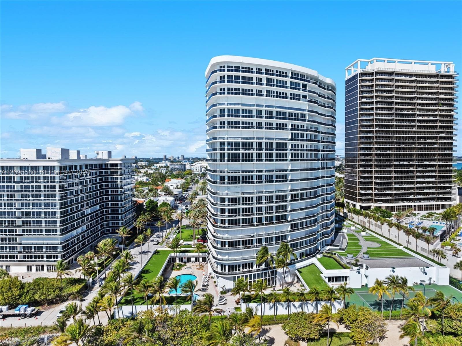 Majestic Tower · #601 in Bal Harbour - Photo 16