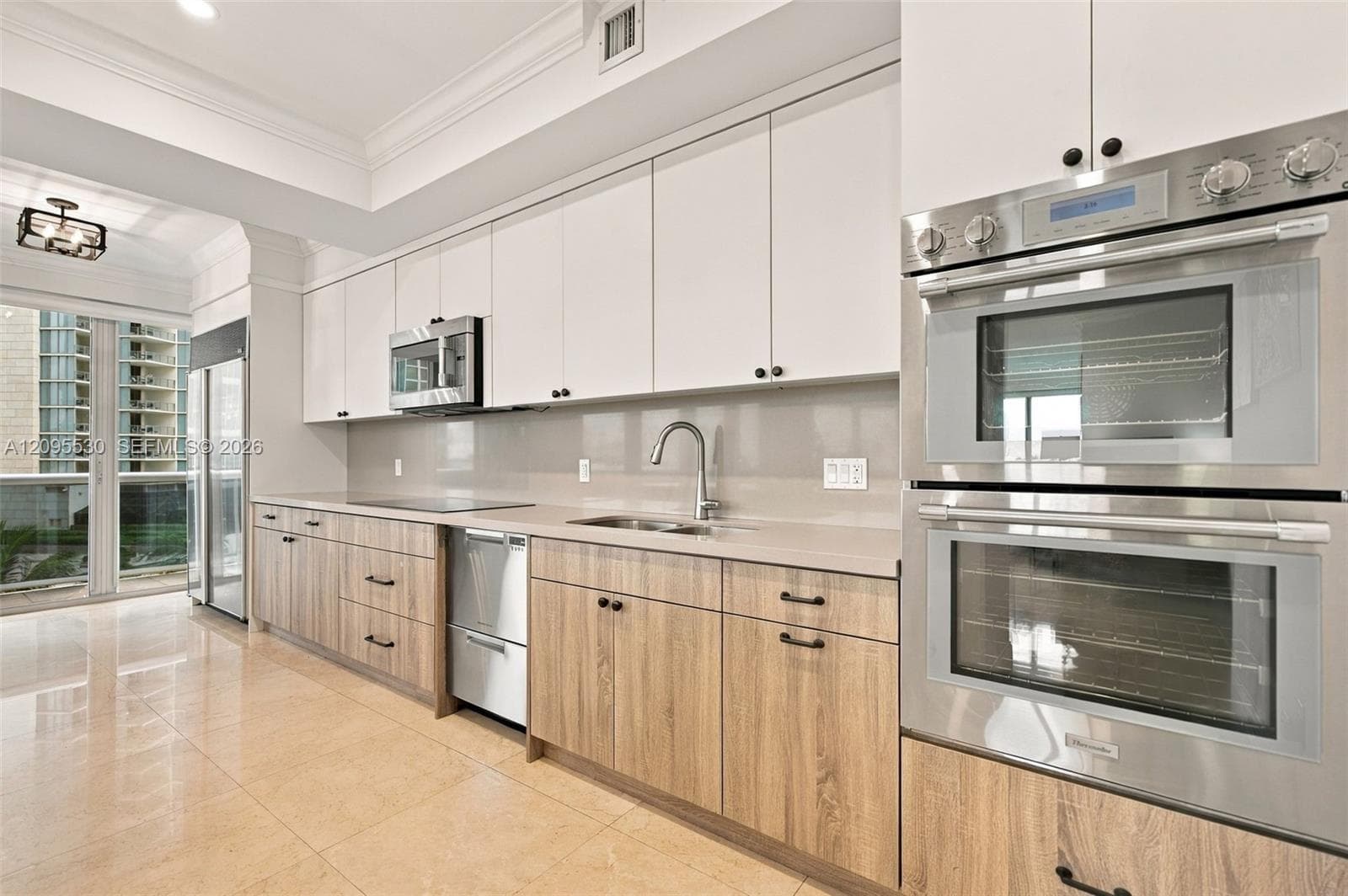 Majestic Tower · #601 in Bal Harbour - Photo 24