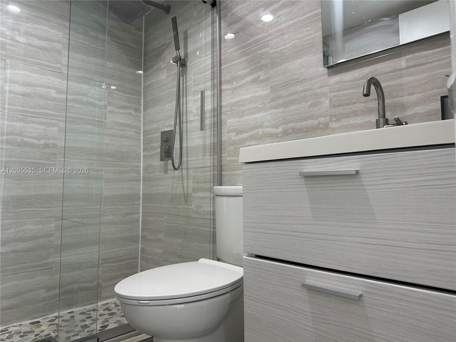 APOLLO CONDO · #3E in Miami Beach - Photo 9