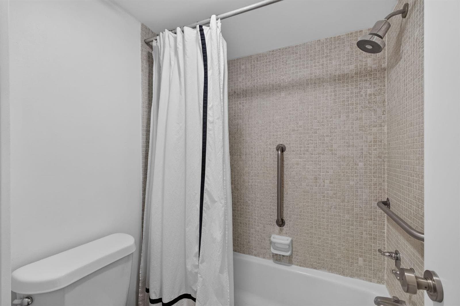 25-web-or-mls-5D1A3729