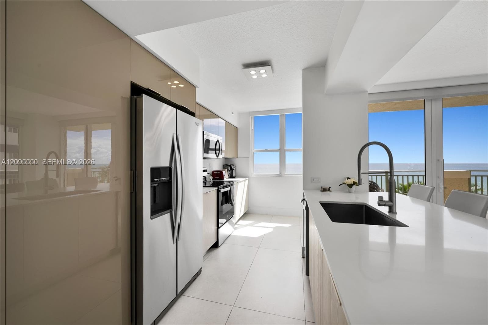 2080 OCEAN DRIVE CONDO · #511 in Hallandale Beach - Photo 9