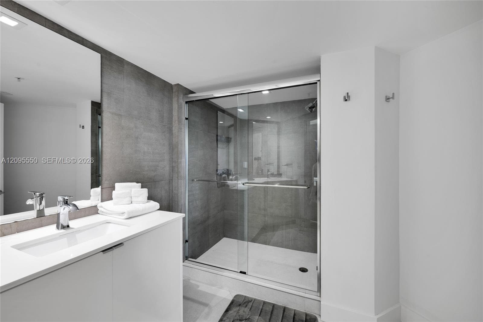 2080 OCEAN DRIVE CONDO · #511 in Hallandale Beach - Photo 18