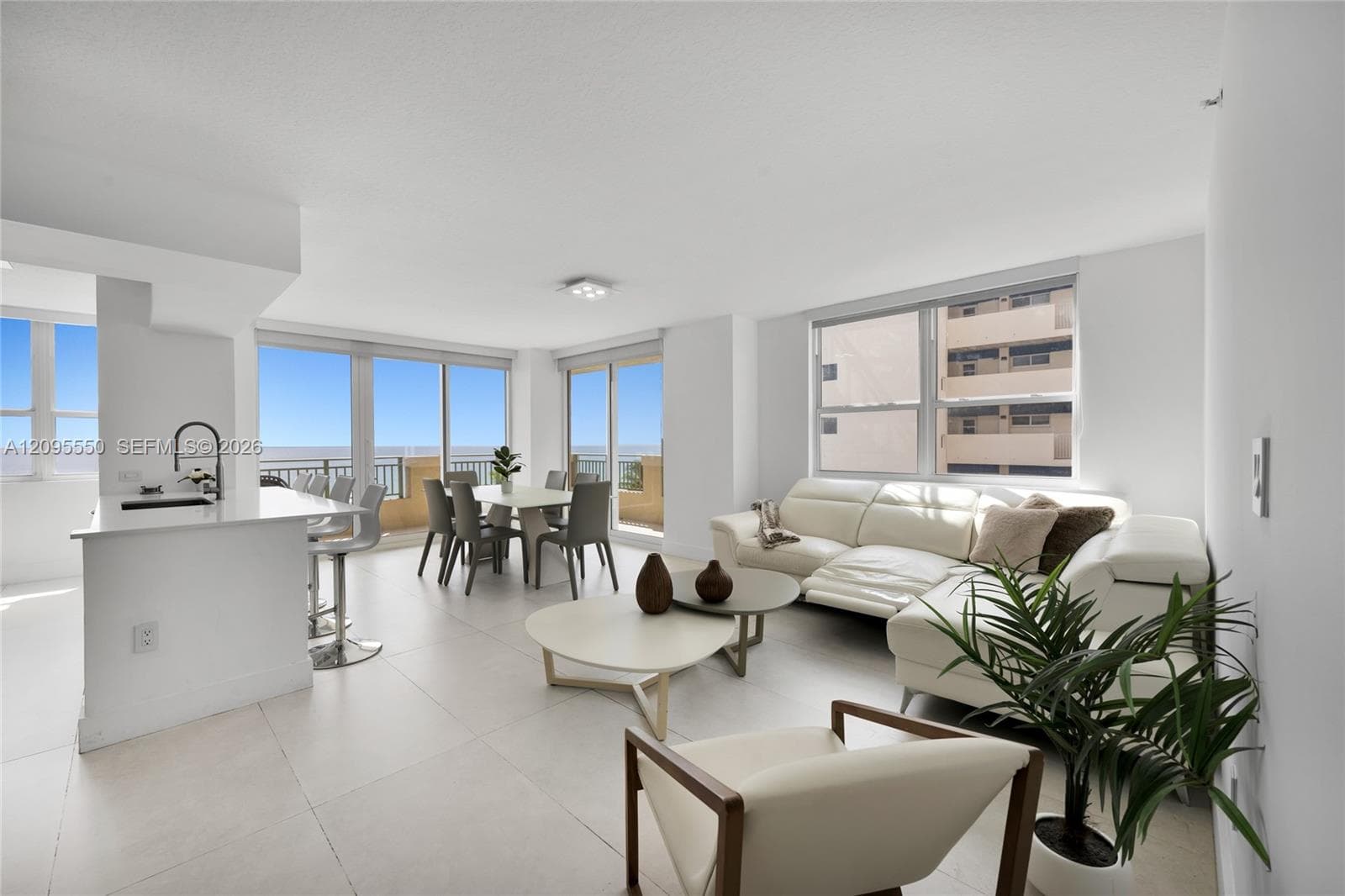 2080 OCEAN DRIVE CONDO · #511 in Hallandale Beach - Photo 4