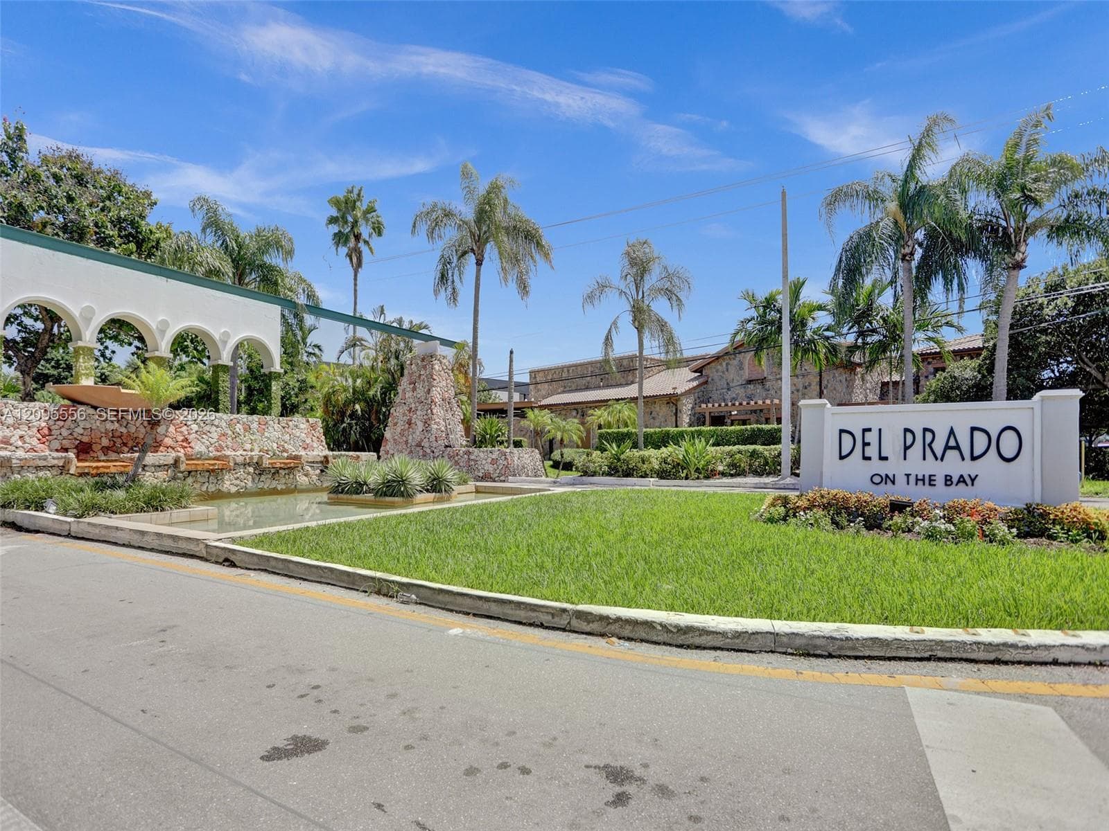 DEL PRADO MARINA · #1701 in Aventura - Photo 42
