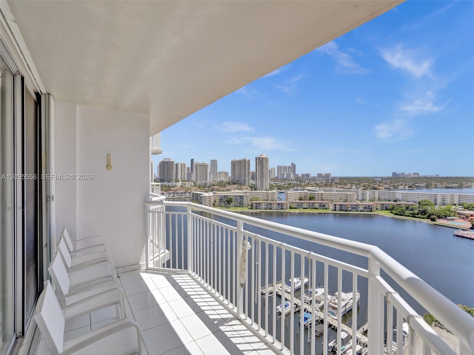 DEL PRADO MARINA · #1701 in Aventura - Photo 13