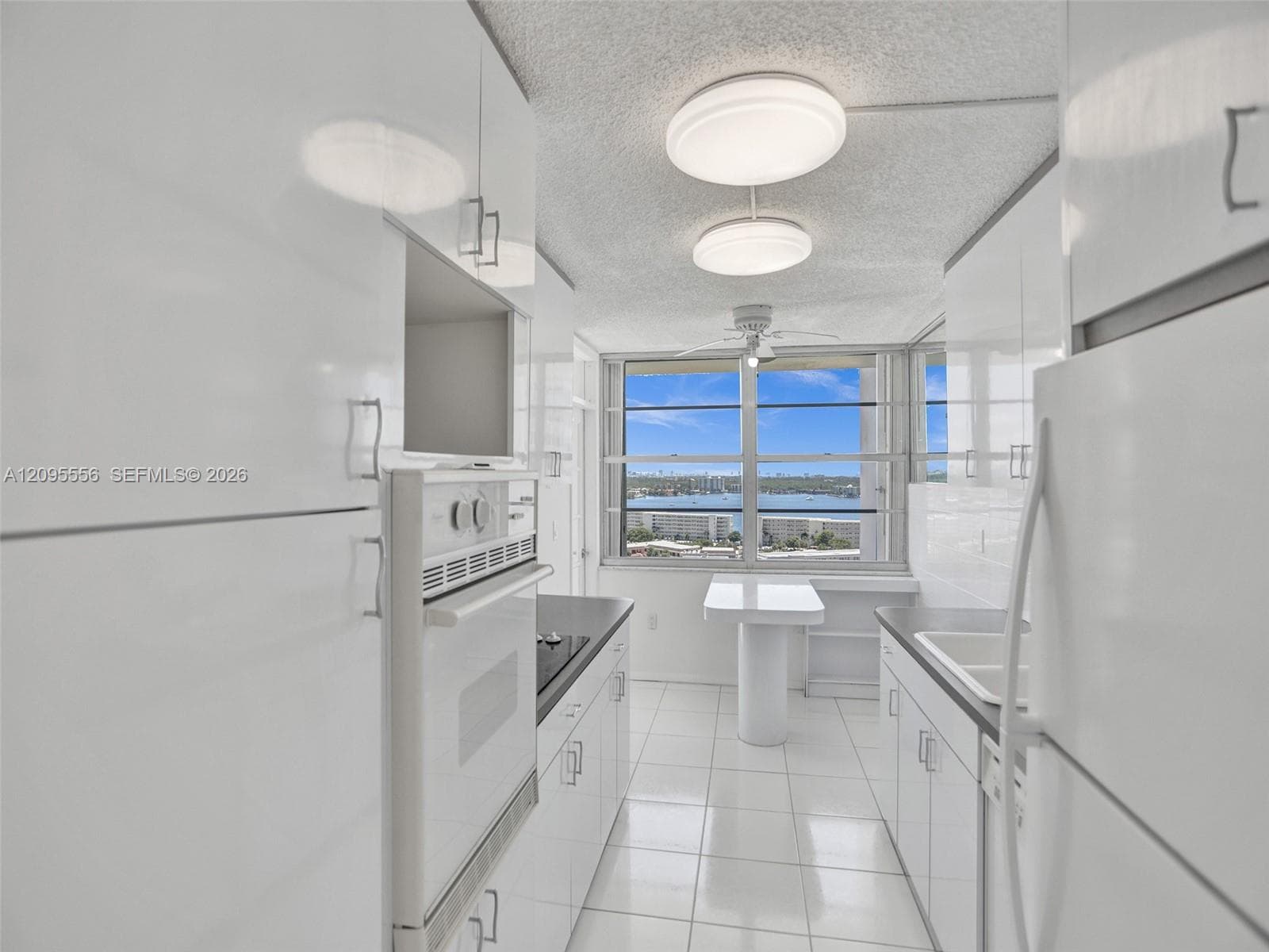 DEL PRADO MARINA · #1701 in Aventura - Photo 17