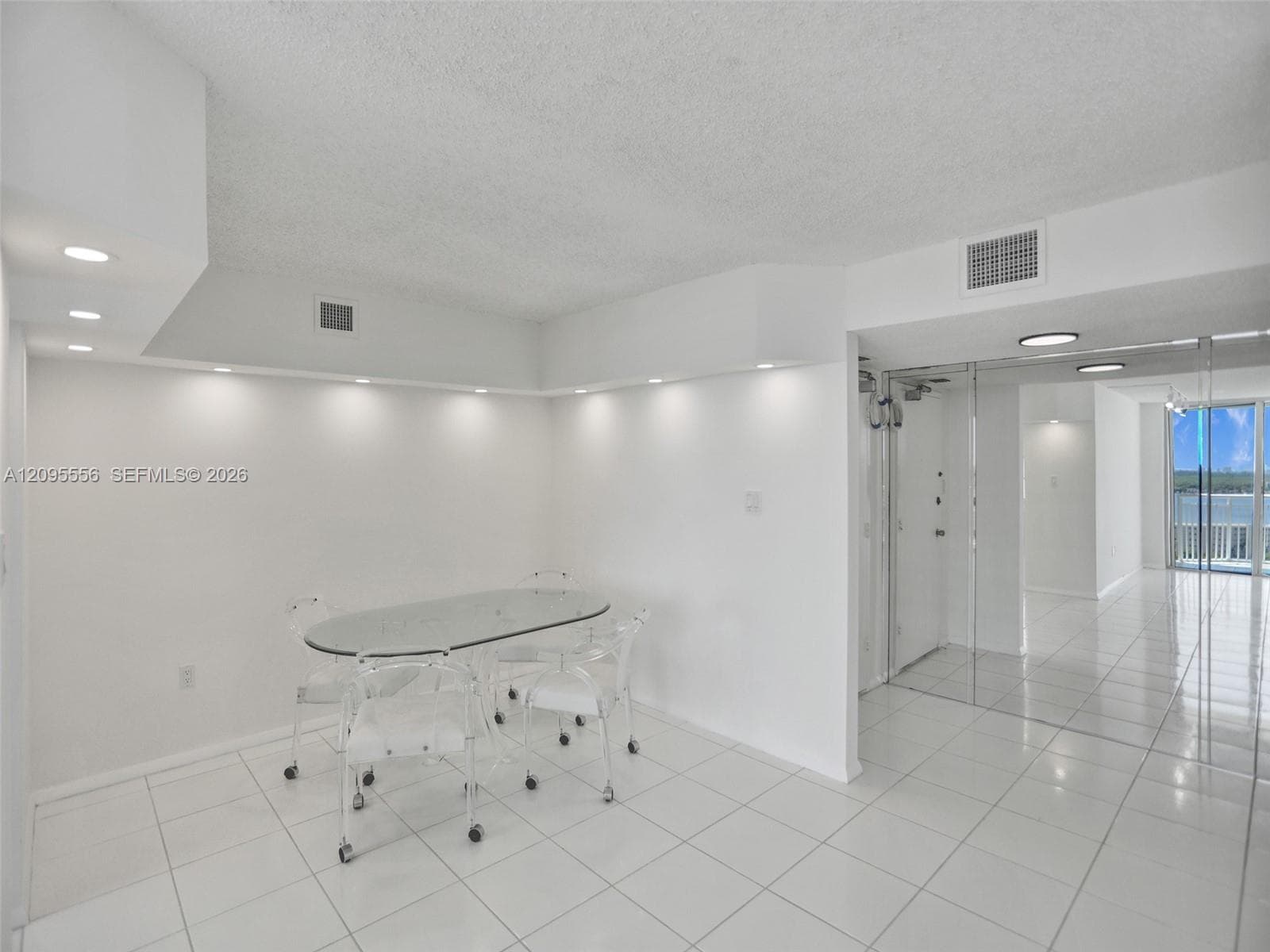 DEL PRADO MARINA · #1701 in Aventura - Photo 7
