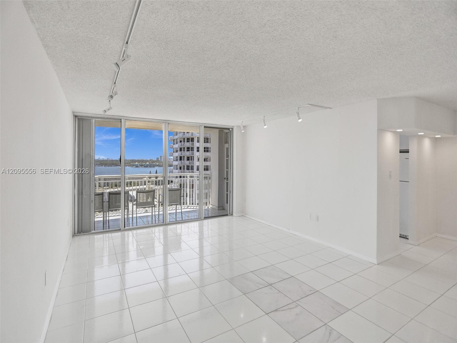 DEL PRADO MARINA · #1701 in Aventura - Photo 1