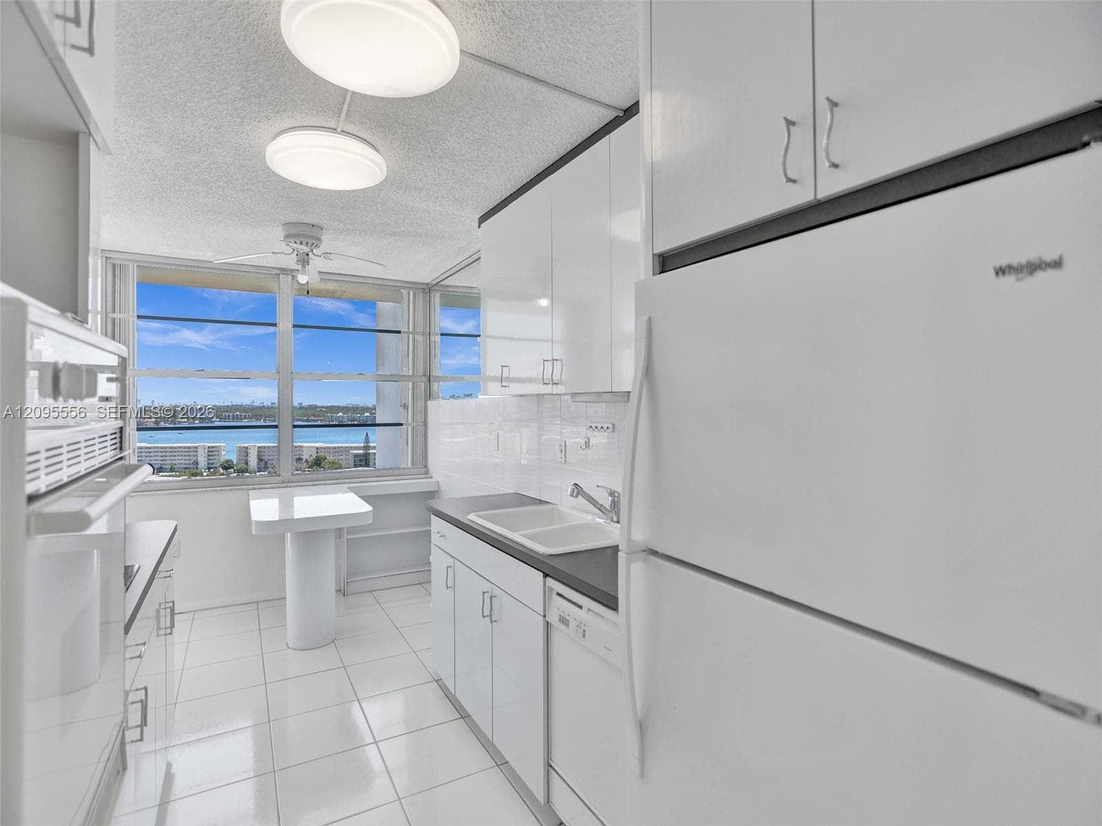 DEL PRADO MARINA · #1701 in Aventura - Photo 10