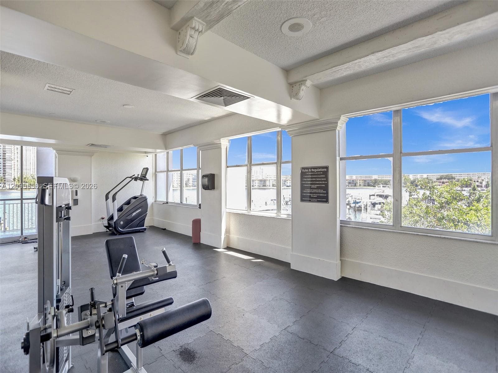 DEL PRADO MARINA · #1701 in Aventura - Photo 37