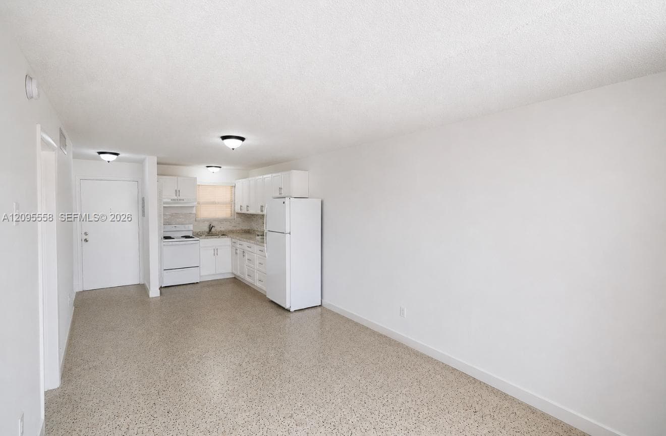 3501 W 11th Ave · #213 in Hialeah - Photo 2