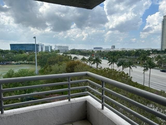 PARC CENTRAL AVENTURA · #606 in Aventura - Photo 12