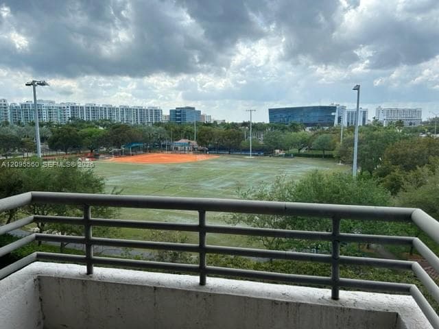 PARC CENTRAL AVENTURA · #606 in Aventura - Photo 10
