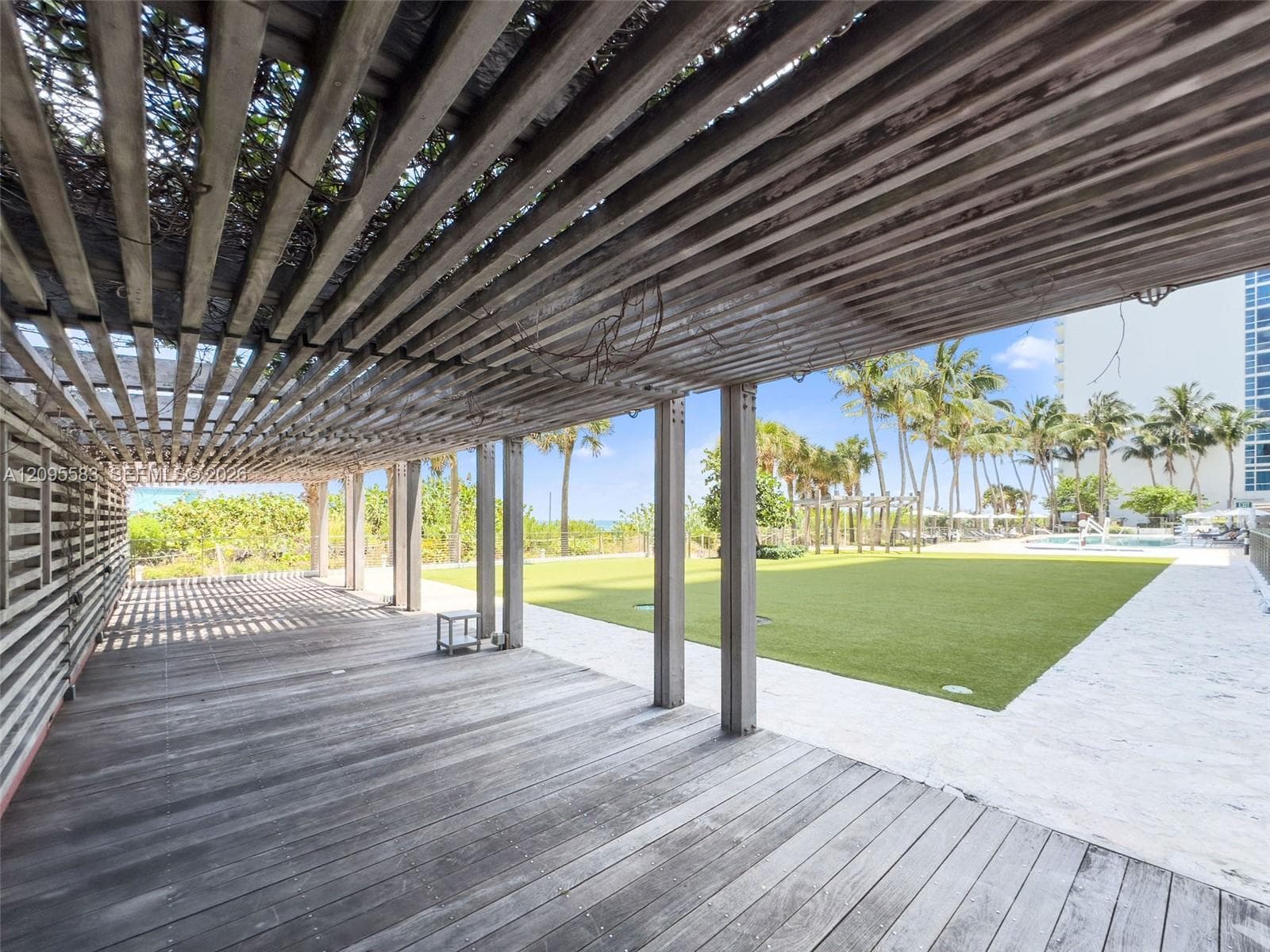 Carillon Miami Beach · #1112 in Miami Beach - Photo 46