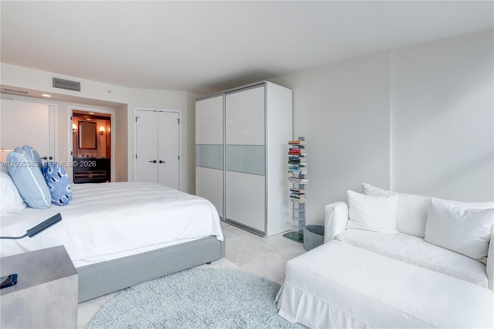 Carillon Miami Beach · #1112 in Miami Beach - Photo 15