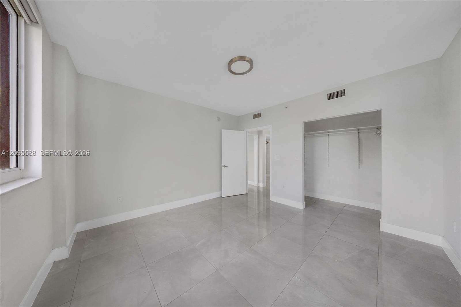 VENTURE AT AVENTURA WEST · #318 in Aventura - Photo 18