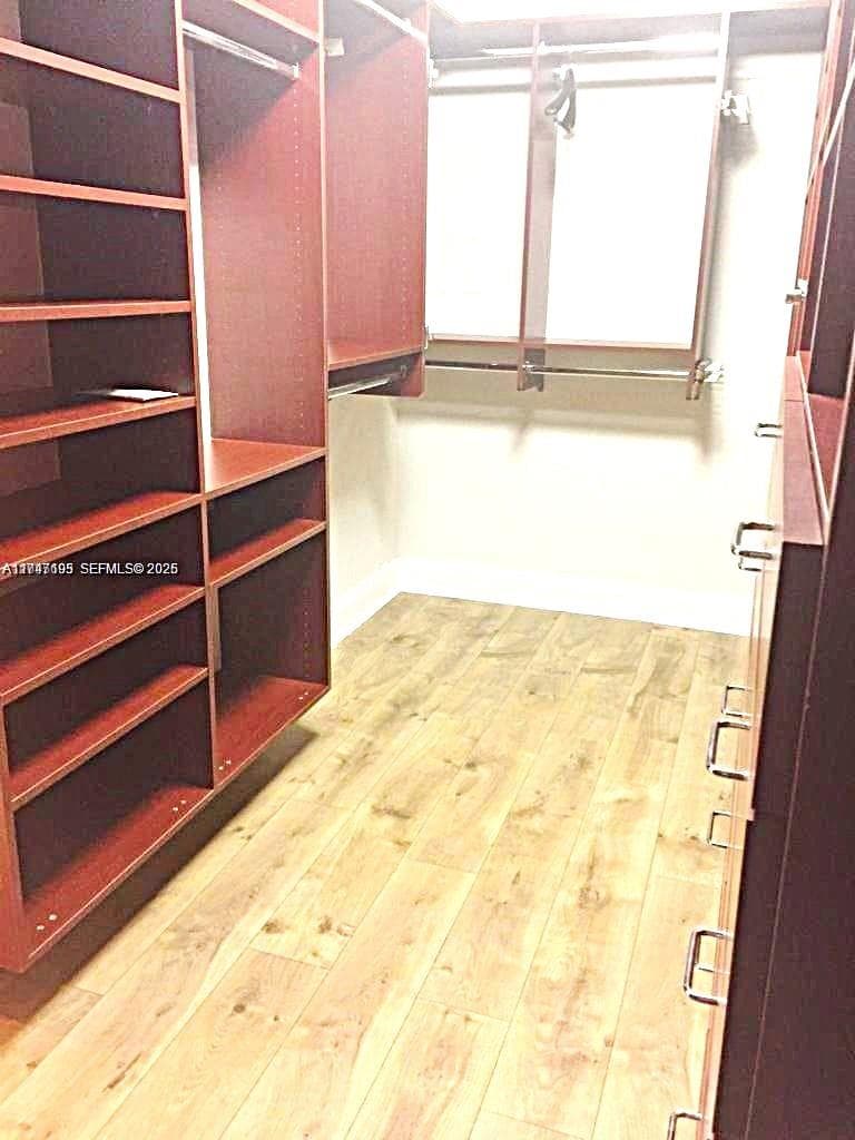 1460 Tagus Ave photo 13