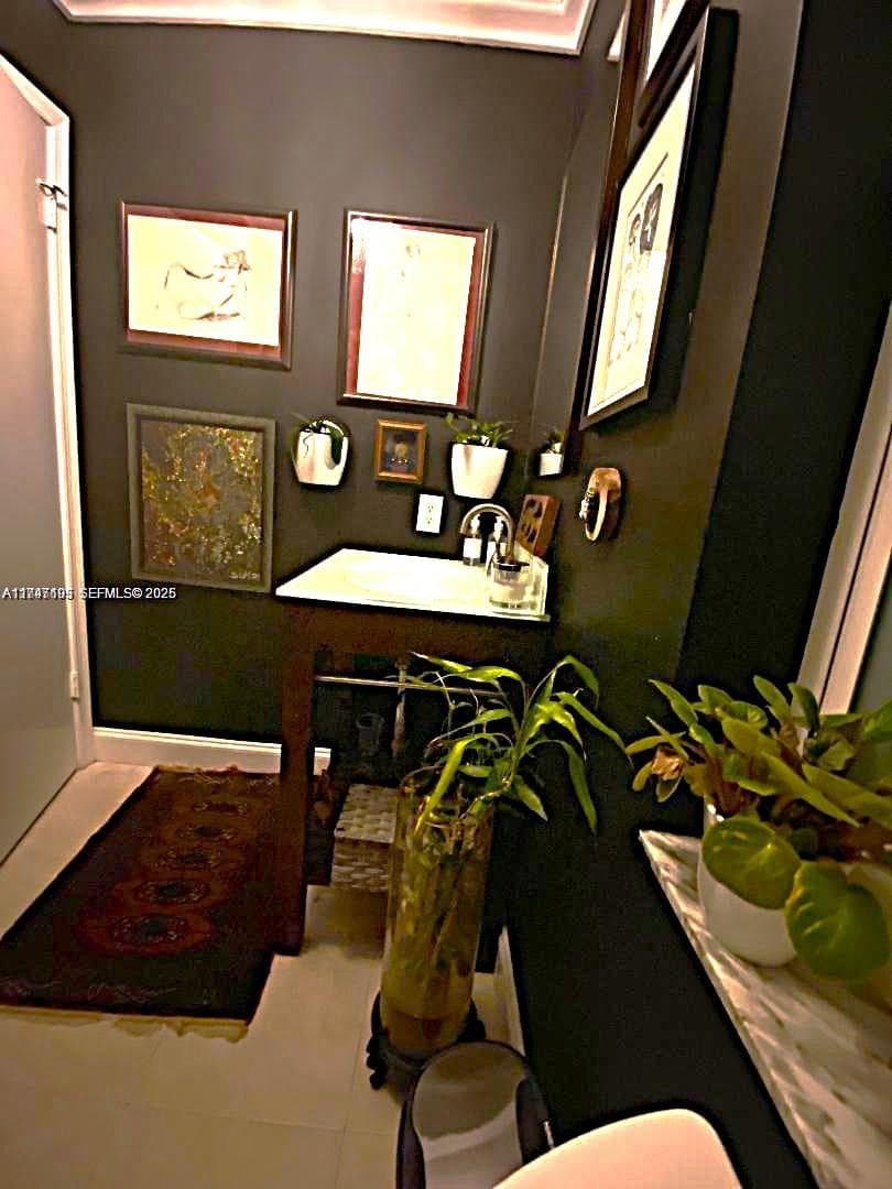 1460 Tagus Ave photo 10