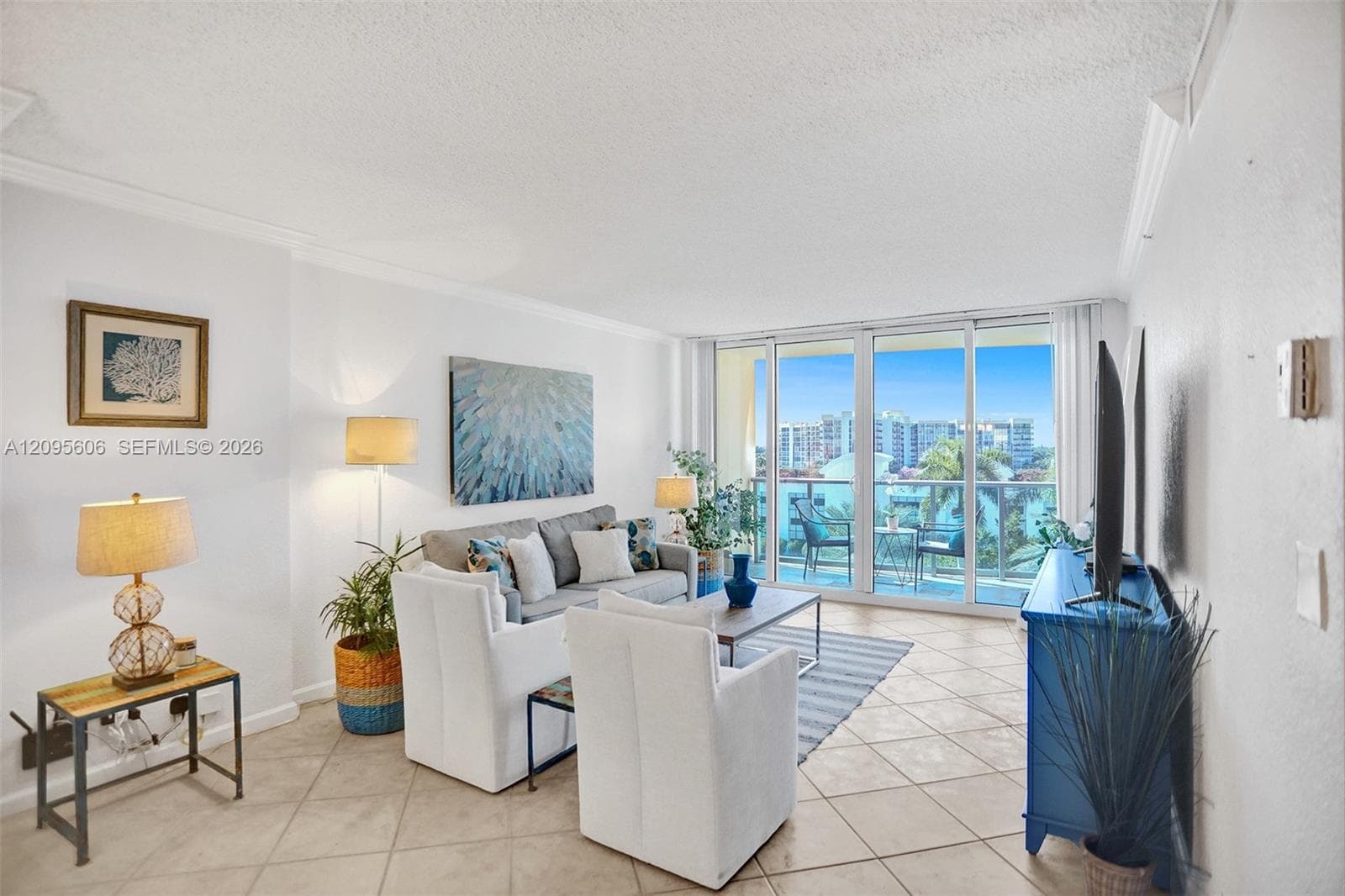 WAVE CONDO · #531 (available Dec 24) in Hollywood - Photo 5