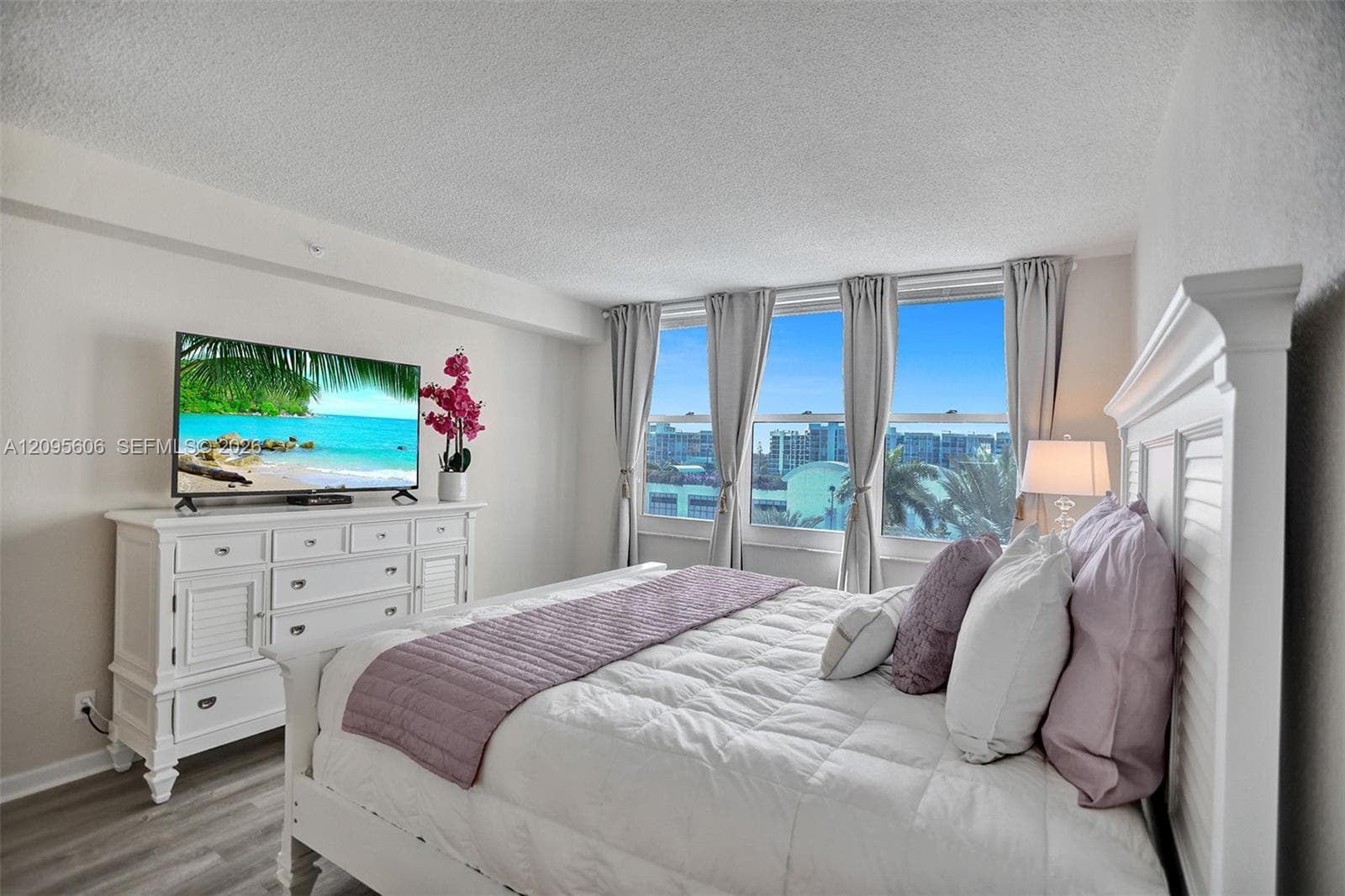 WAVE CONDO · #531 (available Dec 24) in Hollywood - Photo 21