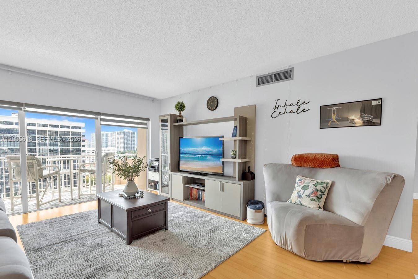 HEMISPHERES CONDO · #10G in Hallandale Beach - Photo 5