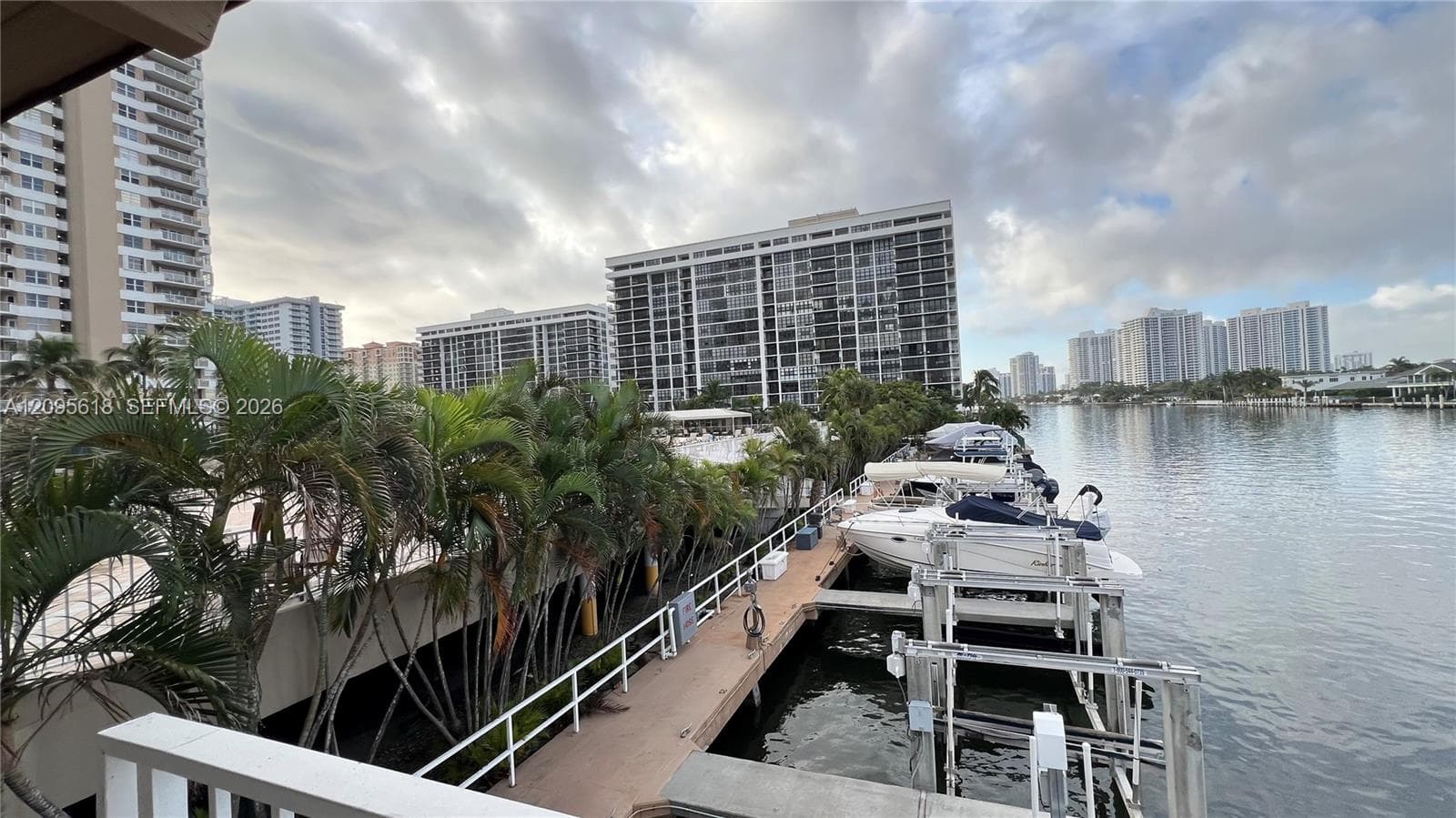 HEMISPHERES CONDO · #10G in Hallandale Beach - Photo 51