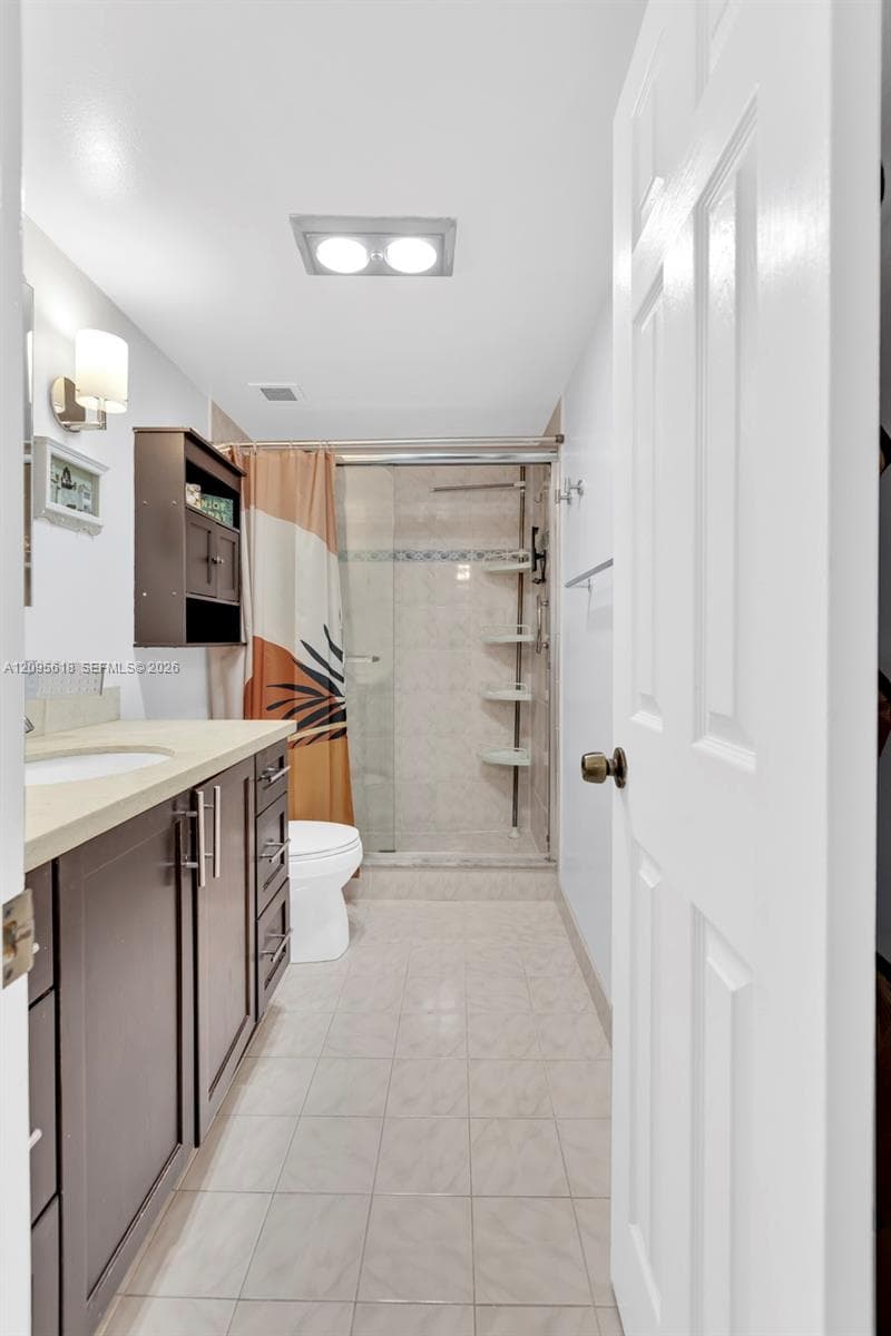 HEMISPHERES CONDO · #10G in Hallandale Beach - Photo 29