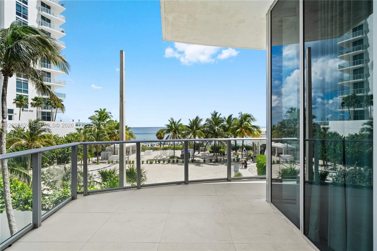 Hyde Beach House · #201 in Hollywood - Photo 19