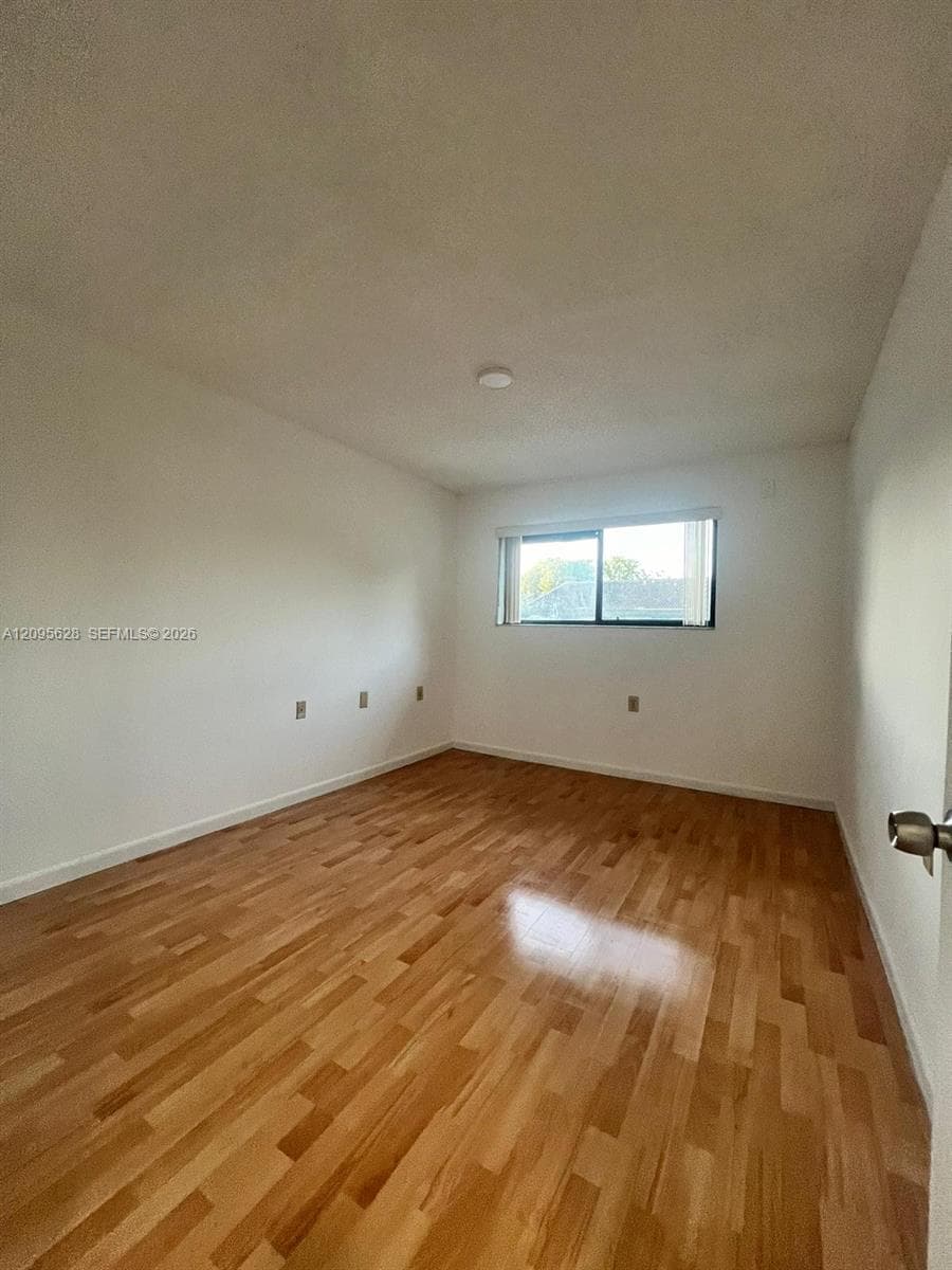 VILLA BELLINI CONDO · #202 in Hialeah - Photo 7