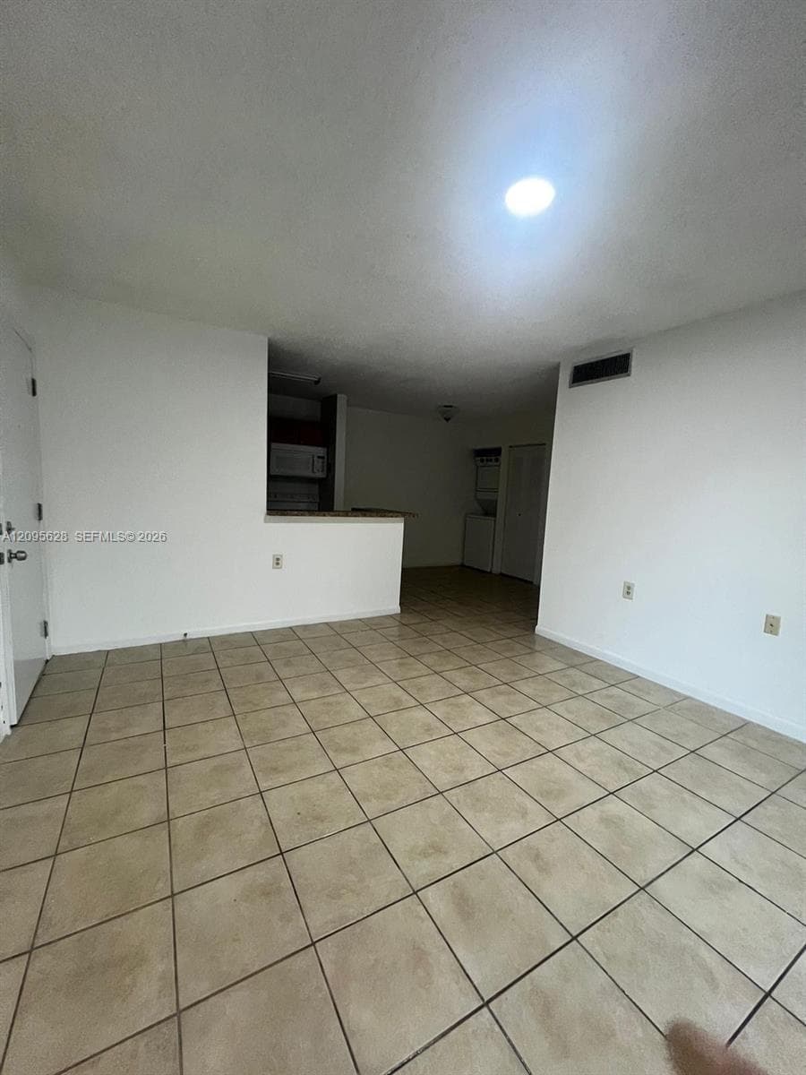 VILLA BELLINI CONDO · #202 in Hialeah - Photo 5