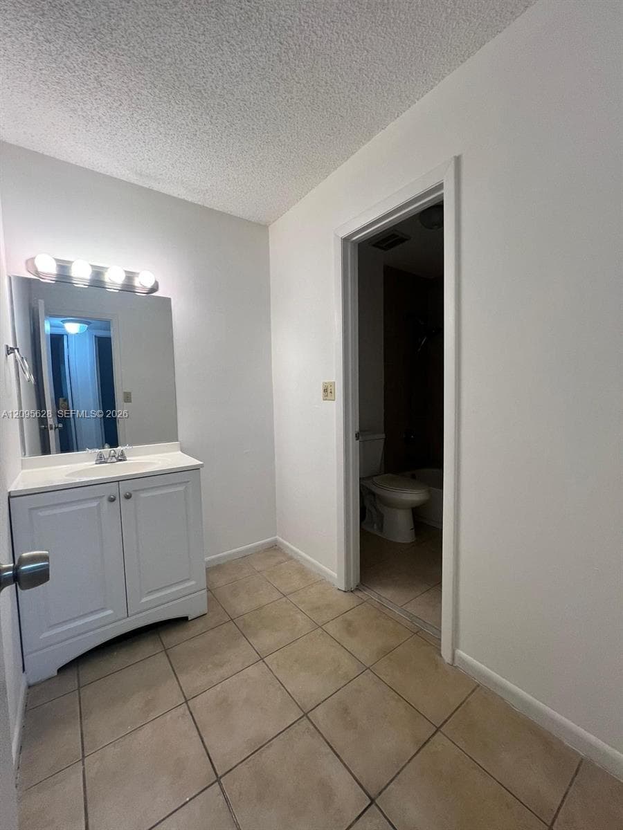VILLA BELLINI CONDO · #202 in Hialeah - Photo 8