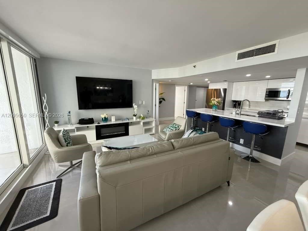 The Grand · #A-1840 in Miami - Photo 2