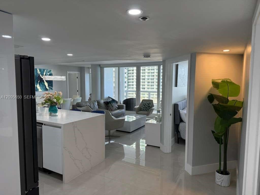 The Grand · #A-1840 in Miami - Photo 3